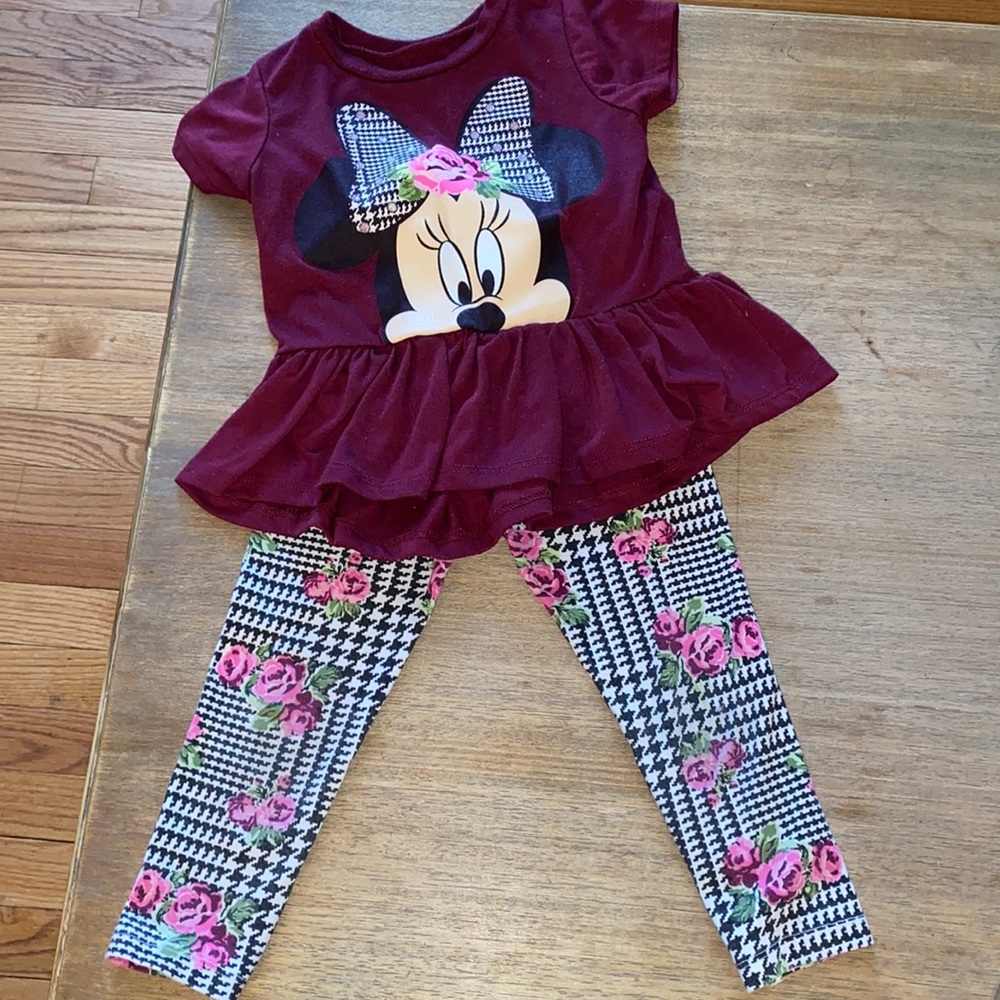 Little girls Disney Minnie Mouse outfit size 3t!
